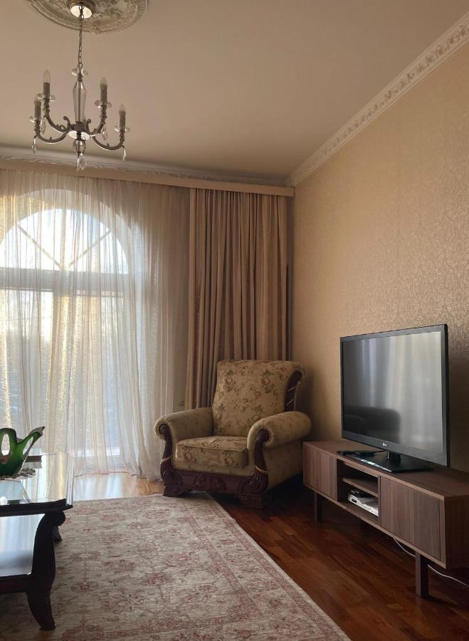 Classy Apartment In Good Neighbourhood Рига Екстериор снимка