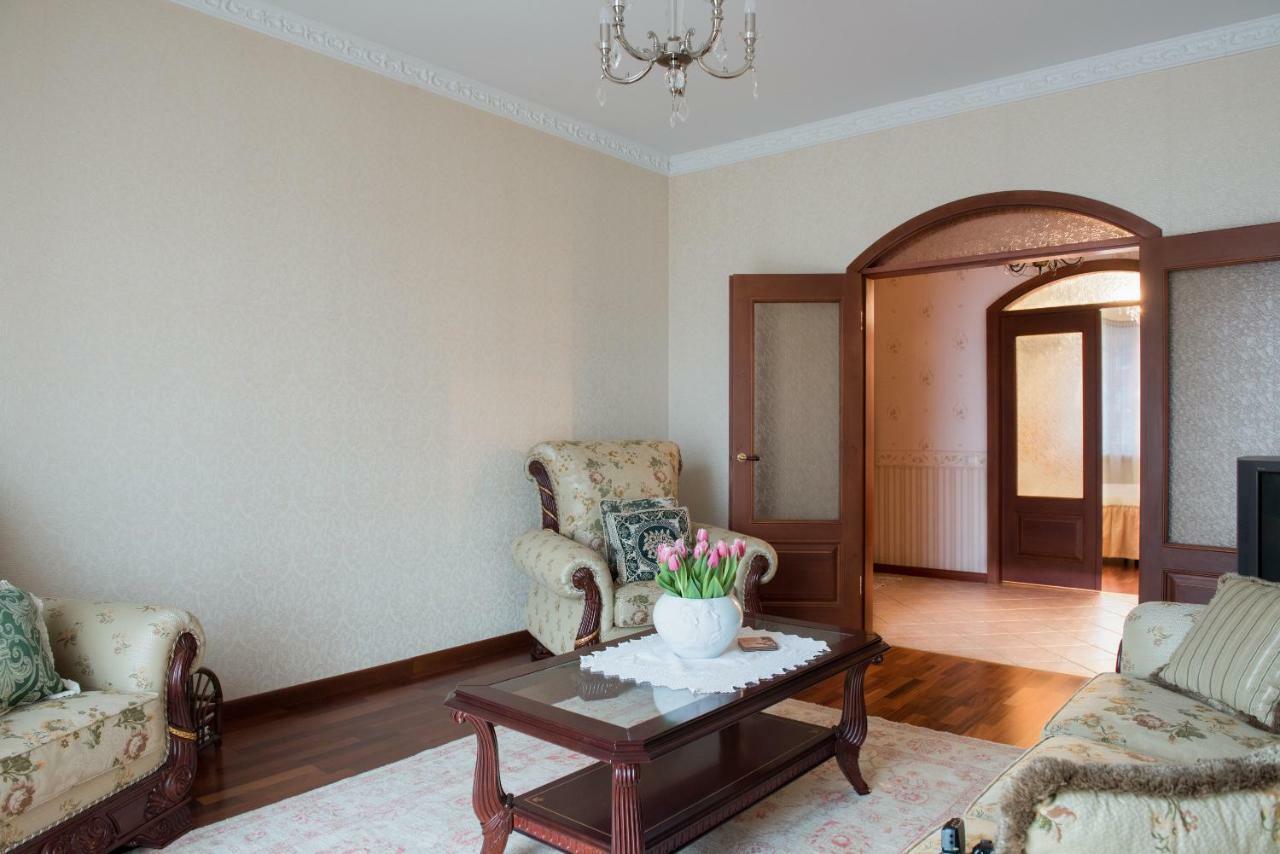 Classy Apartment In Good Neighbourhood Рига Екстериор снимка