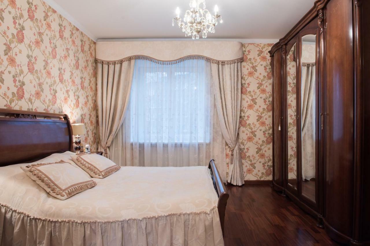 Classy Apartment In Good Neighbourhood Рига Екстериор снимка