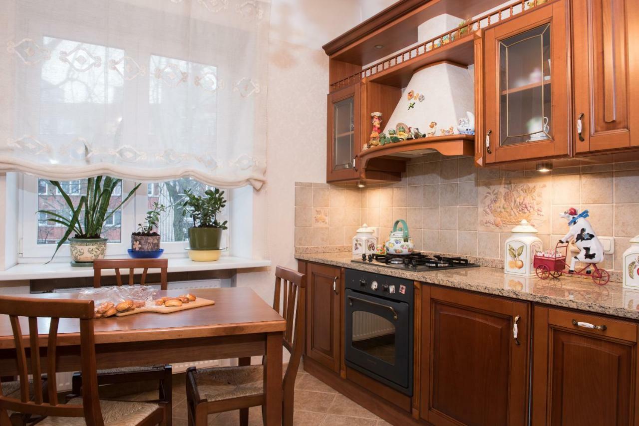Classy Apartment In Good Neighbourhood Рига Екстериор снимка