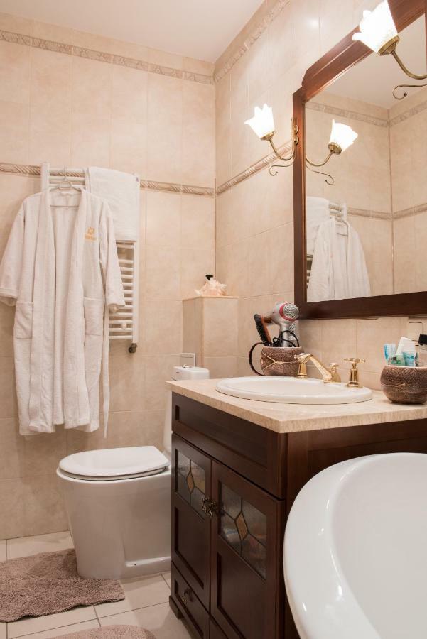 Classy Apartment In Good Neighbourhood Рига Екстериор снимка