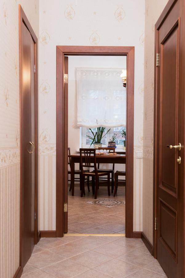 Classy Apartment In Good Neighbourhood Рига Екстериор снимка